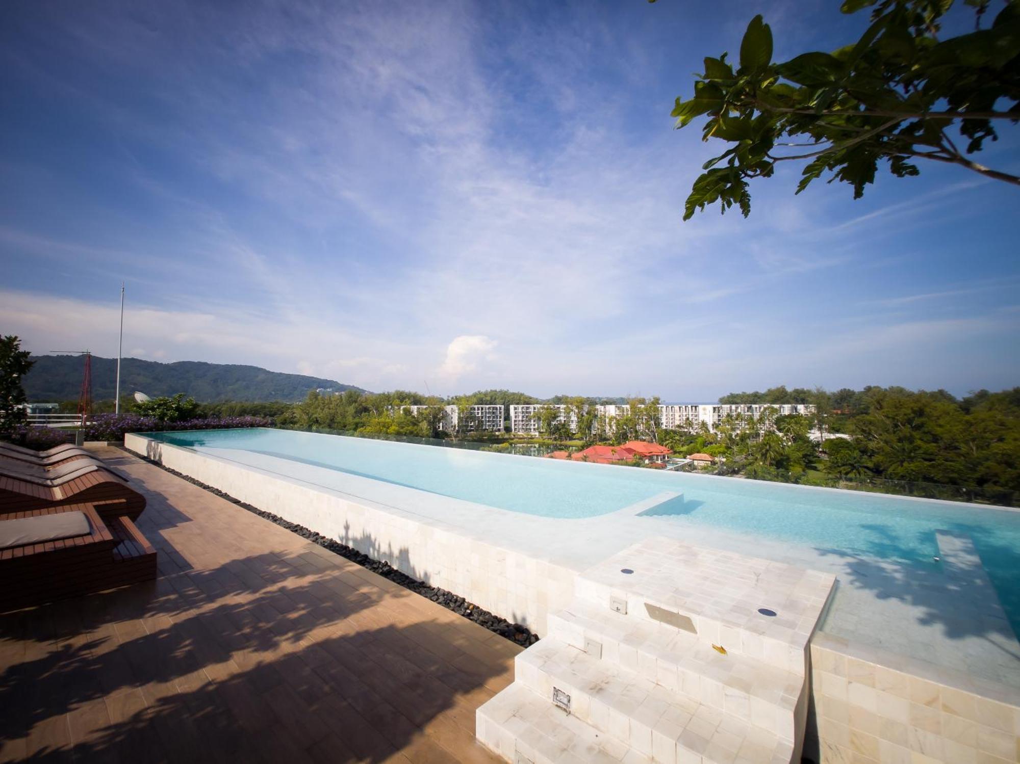 Skypark Laguna Apartments Bangtao Pantai Bang Tao Luaran gambar