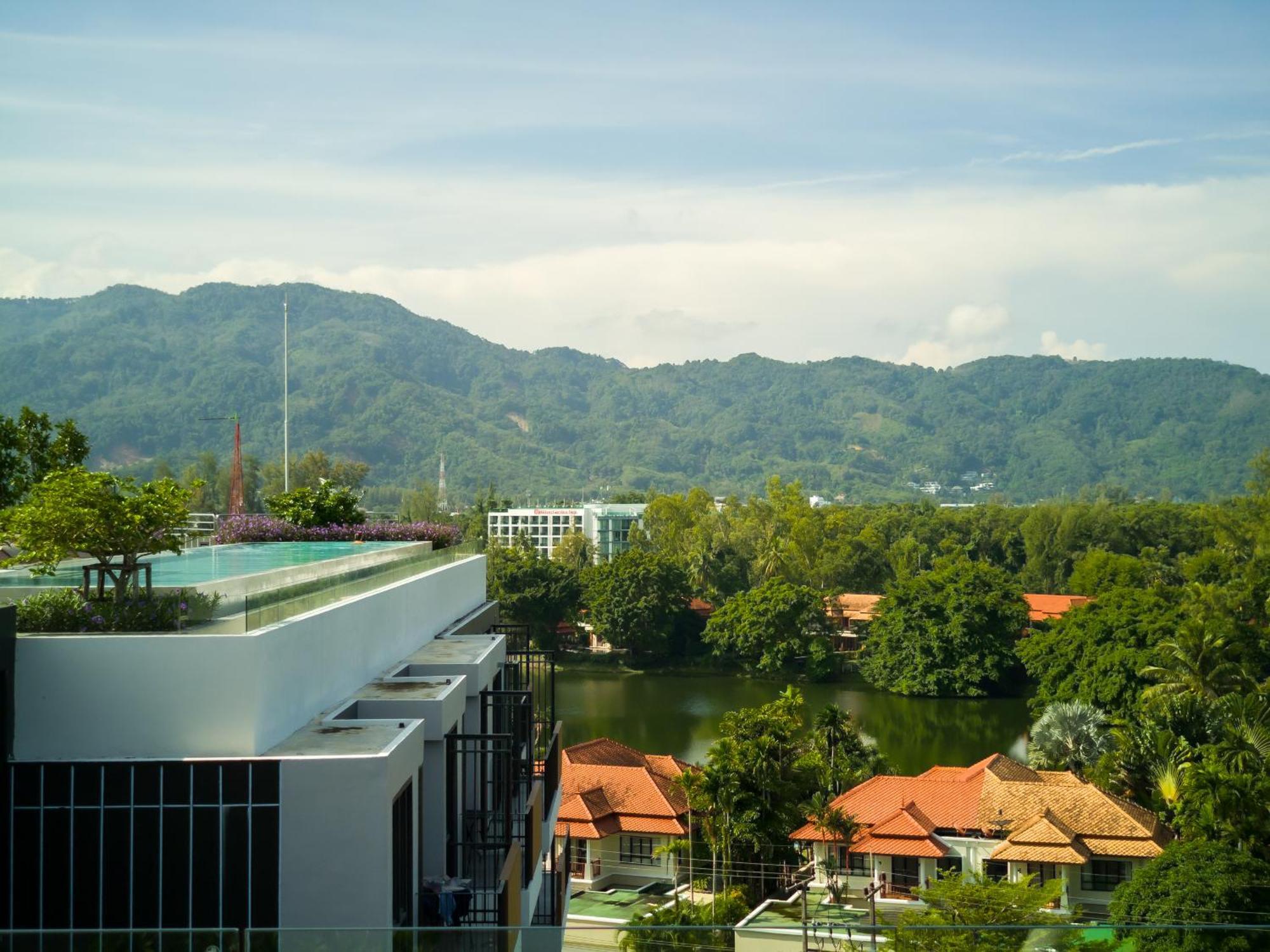 Skypark Laguna Apartments Bangtao Pantai Bang Tao Luaran gambar
