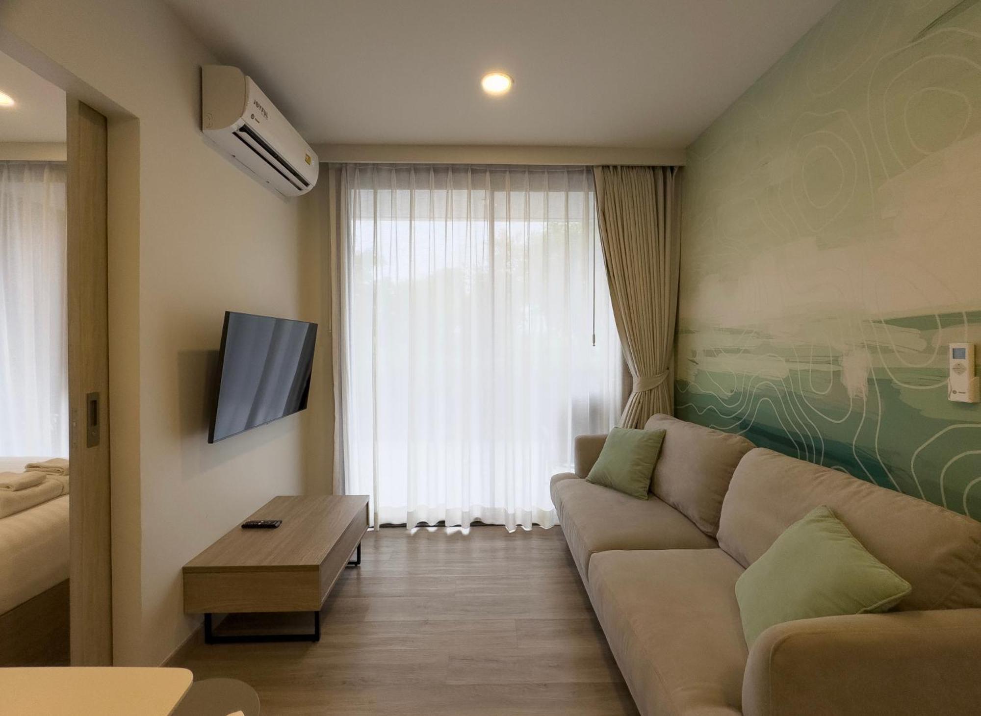 Skypark Laguna Apartments Bangtao Pantai Bang Tao Luaran gambar