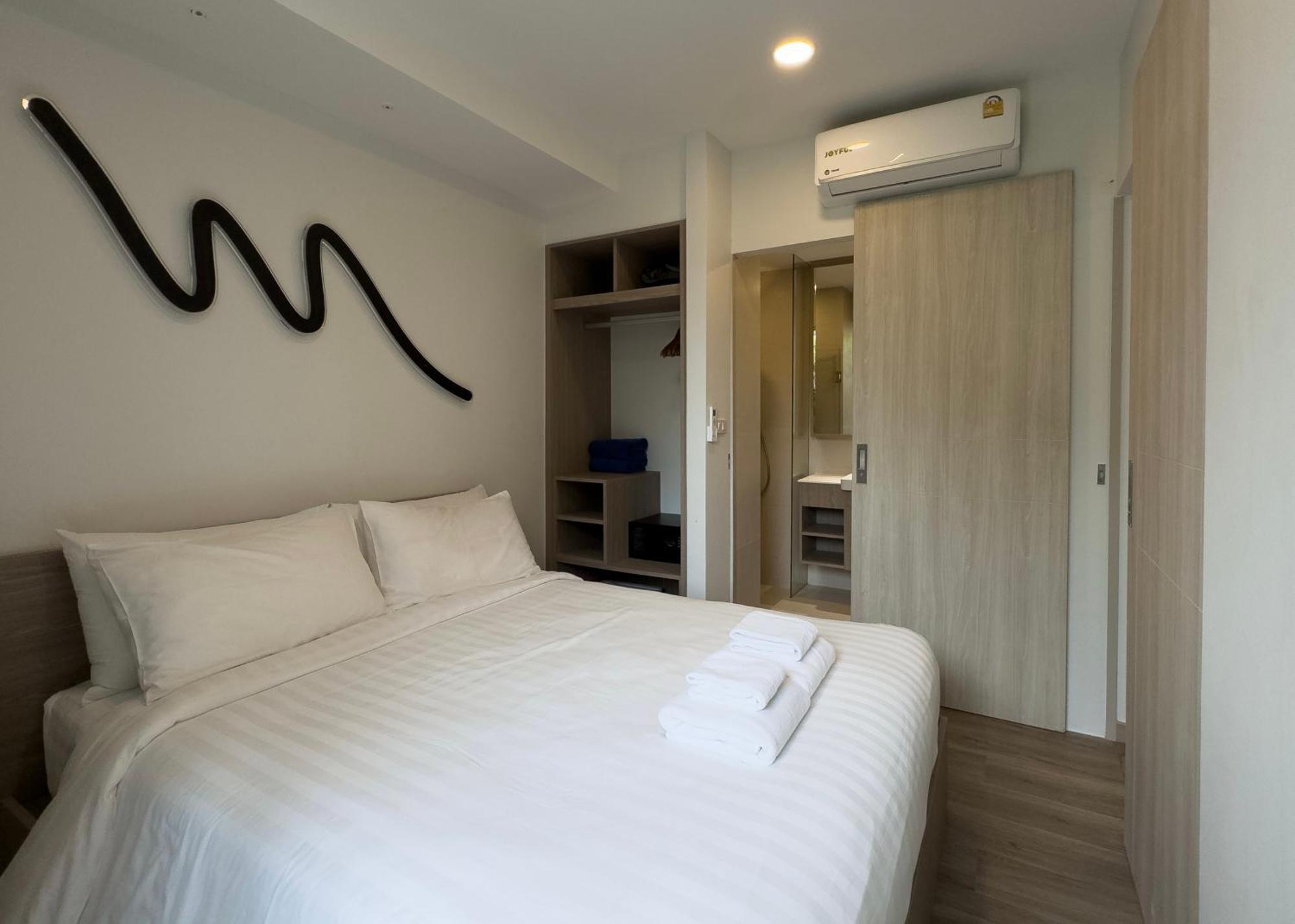 Skypark Laguna Apartments Bangtao Pantai Bang Tao Luaran gambar