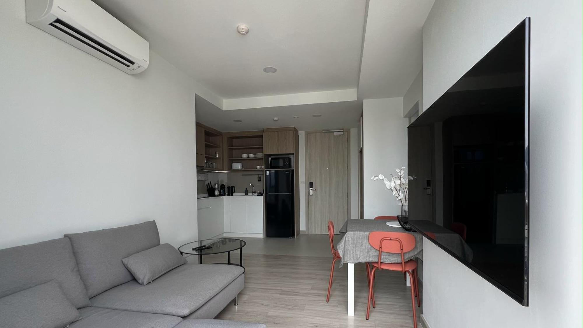 Skypark Laguna Apartments Bangtao Pantai Bang Tao Luaran gambar